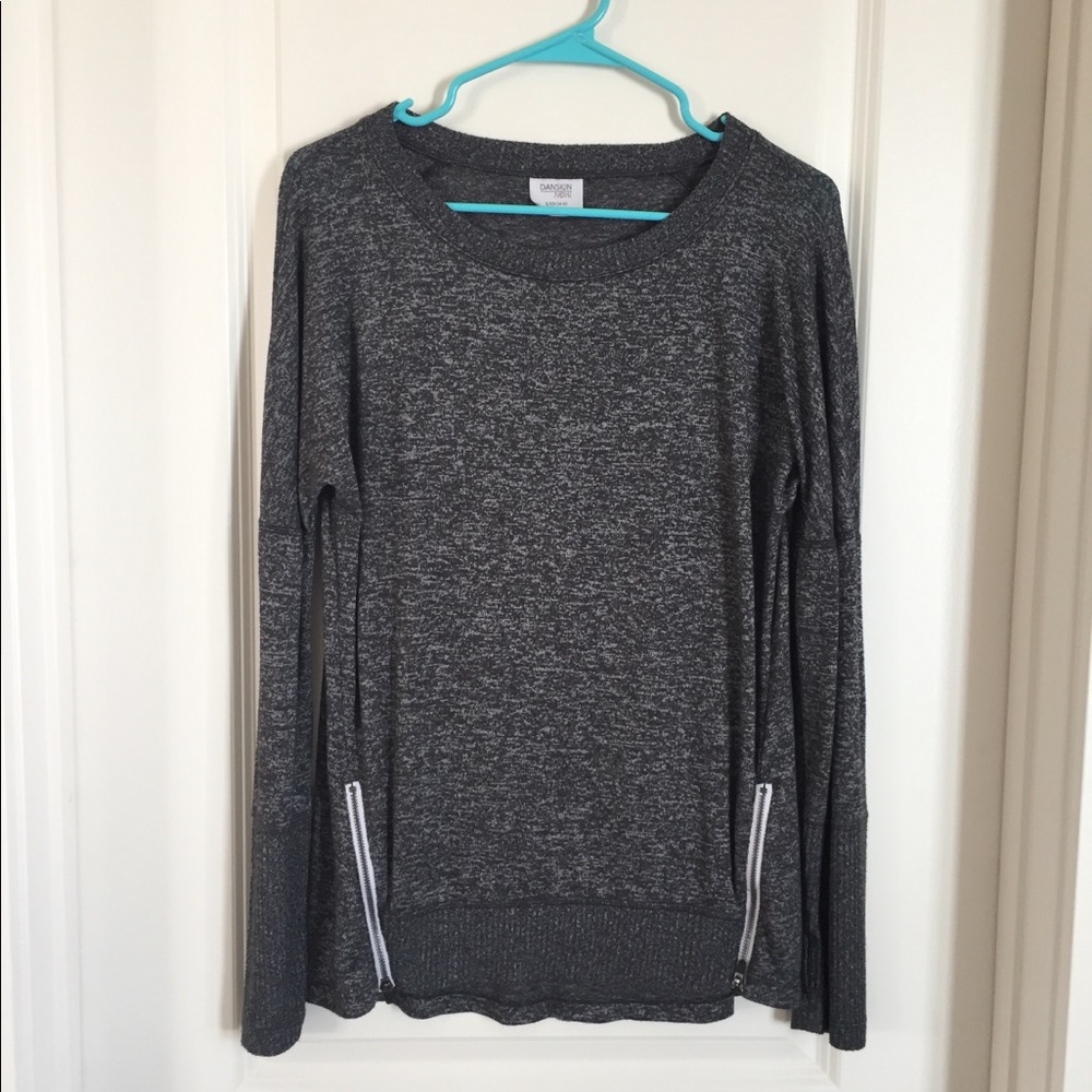 🌷 3/$20 cute tunic athletic top!🌷